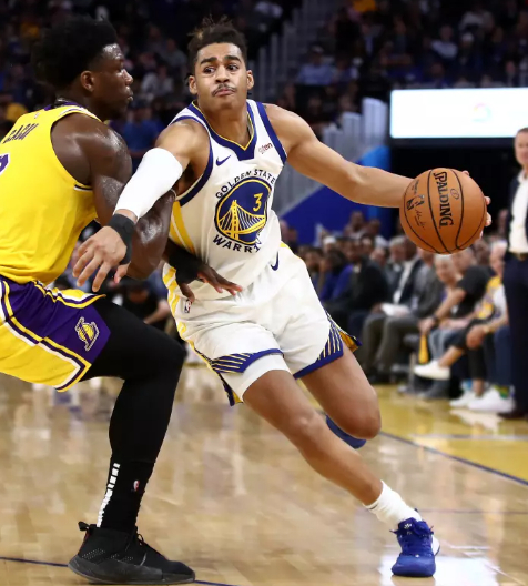 世界杯位置稳了？邮报：凯恩、贝林等五人参与英格兰队新球衣拍摄